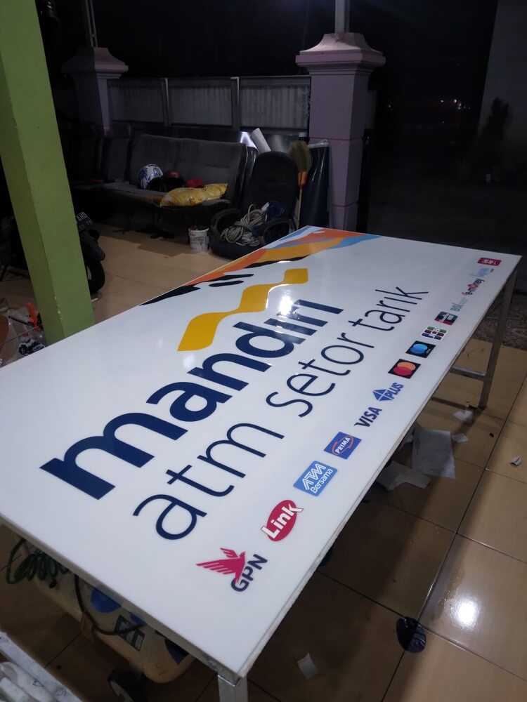 Neon Box di Solo | 0896 0932 6420 - Neon Box Solo | 0896 0932 6420